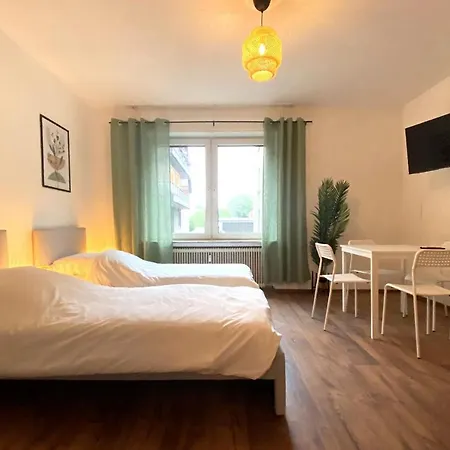 Cozy Apartment In Oberhausen Оберхаузен Экстерьер фото