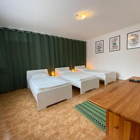 Cozy Apartment In Oberhausen Оберхаузен Экстерьер фото